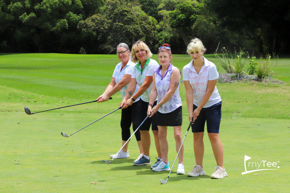 4 women golfers